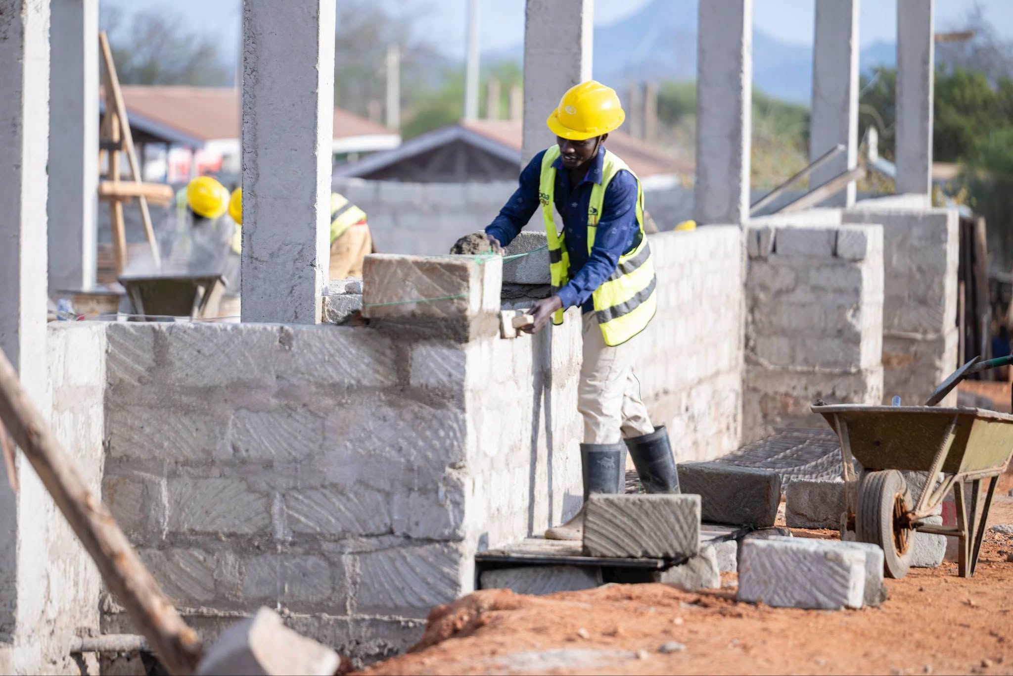23,000 new classrooms built for Junior Secondary School